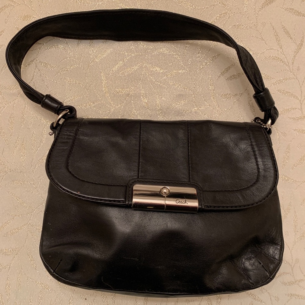👾Black Coach Pocket Book👾